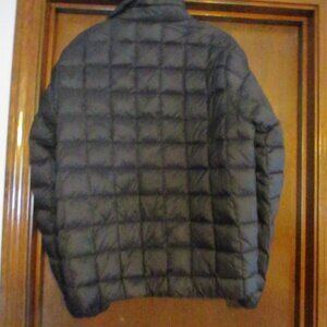 MICHAEL KORS DOWN PACKABLE LADIES SMALL BLACK JACKET